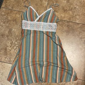 CUTE SMALL SUMMER DRESS!